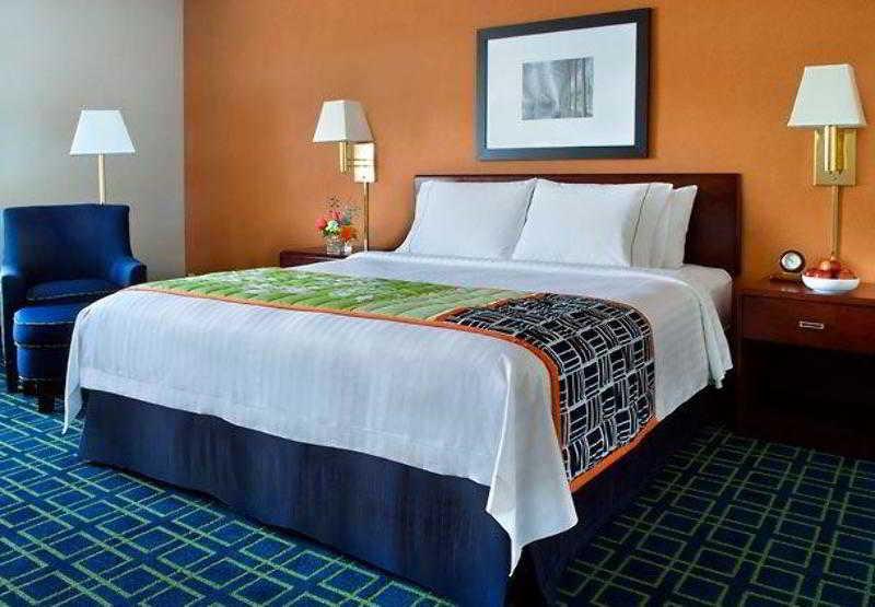 Fairfield Inn Portsmouth Seacoast Ngoại thất bức ảnh