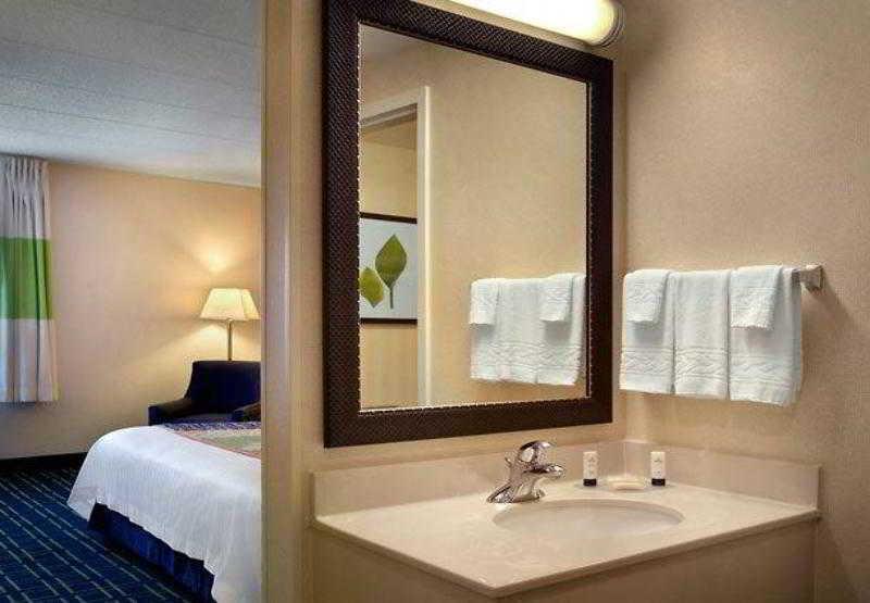 Fairfield Inn Portsmouth Seacoast Ngoại thất bức ảnh