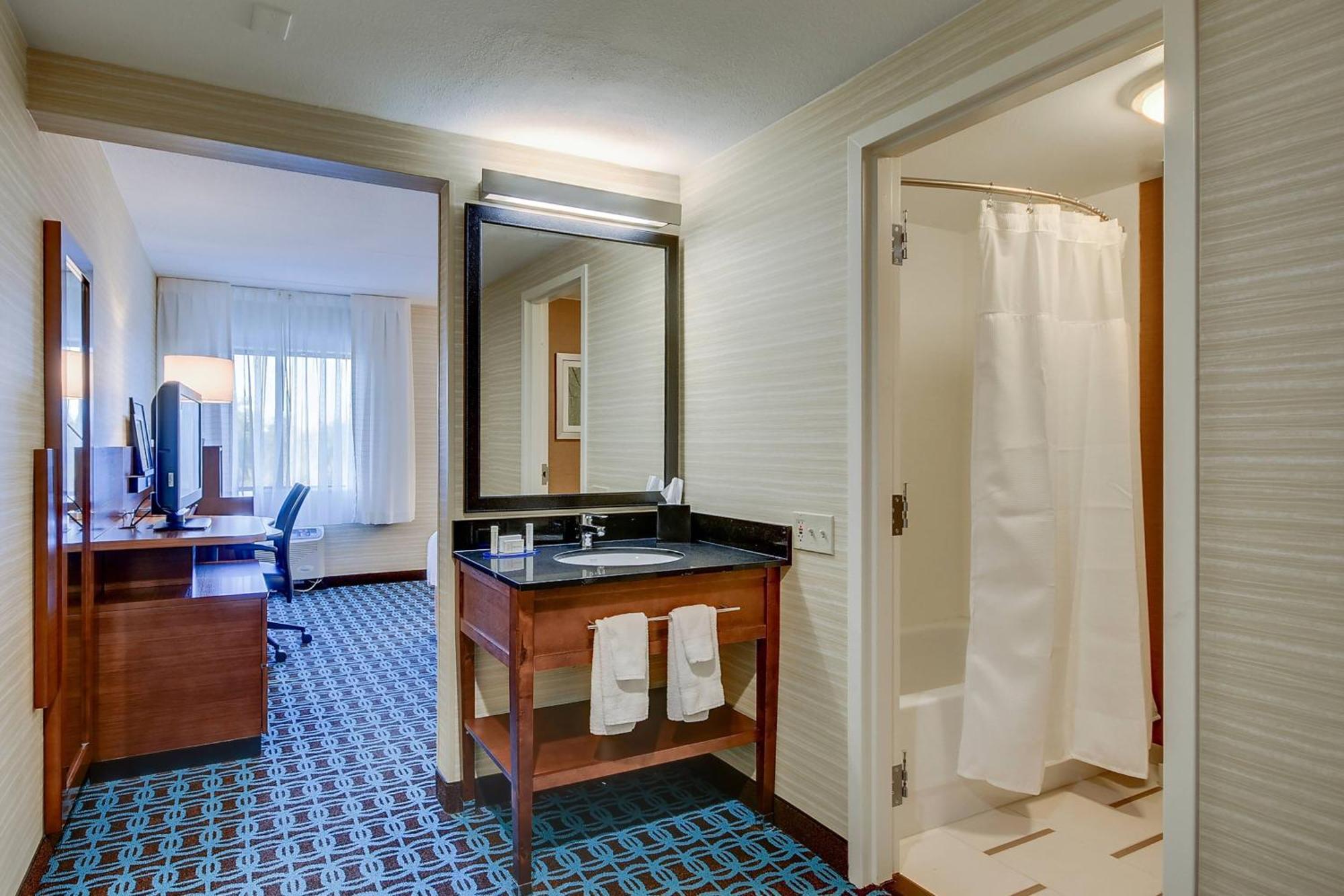 Fairfield Inn Portsmouth Seacoast Ngoại thất bức ảnh